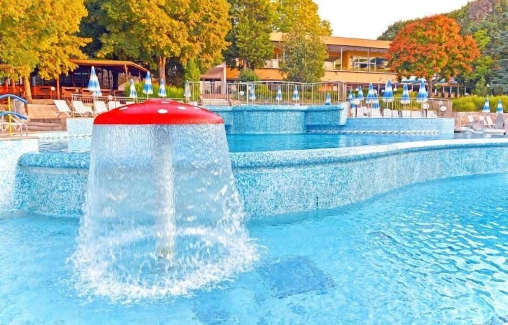 Hotel Orhidea Albena Exterior photo